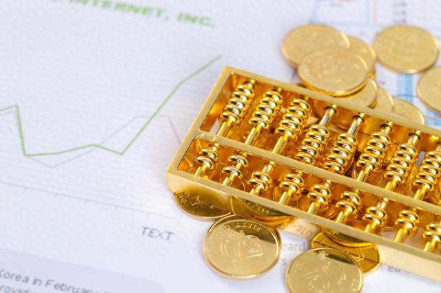 半导体主题ETF年内“吸金	”近750亿元 30只产品净值涨幅超110%
